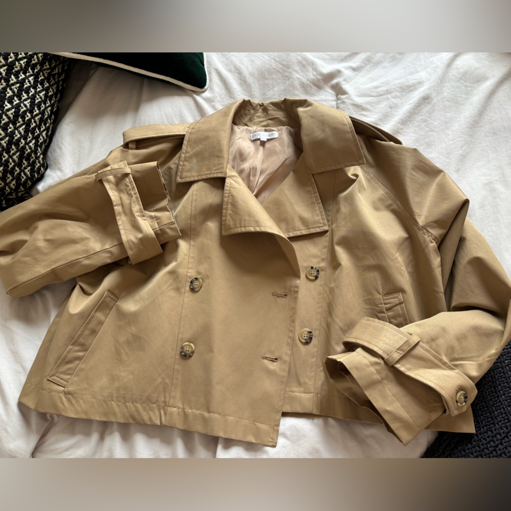 Cropped Tan Trench Coat - Women